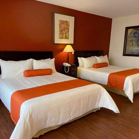 Capital O La Huerta Golf & Hotel Cholula Extérieur photo